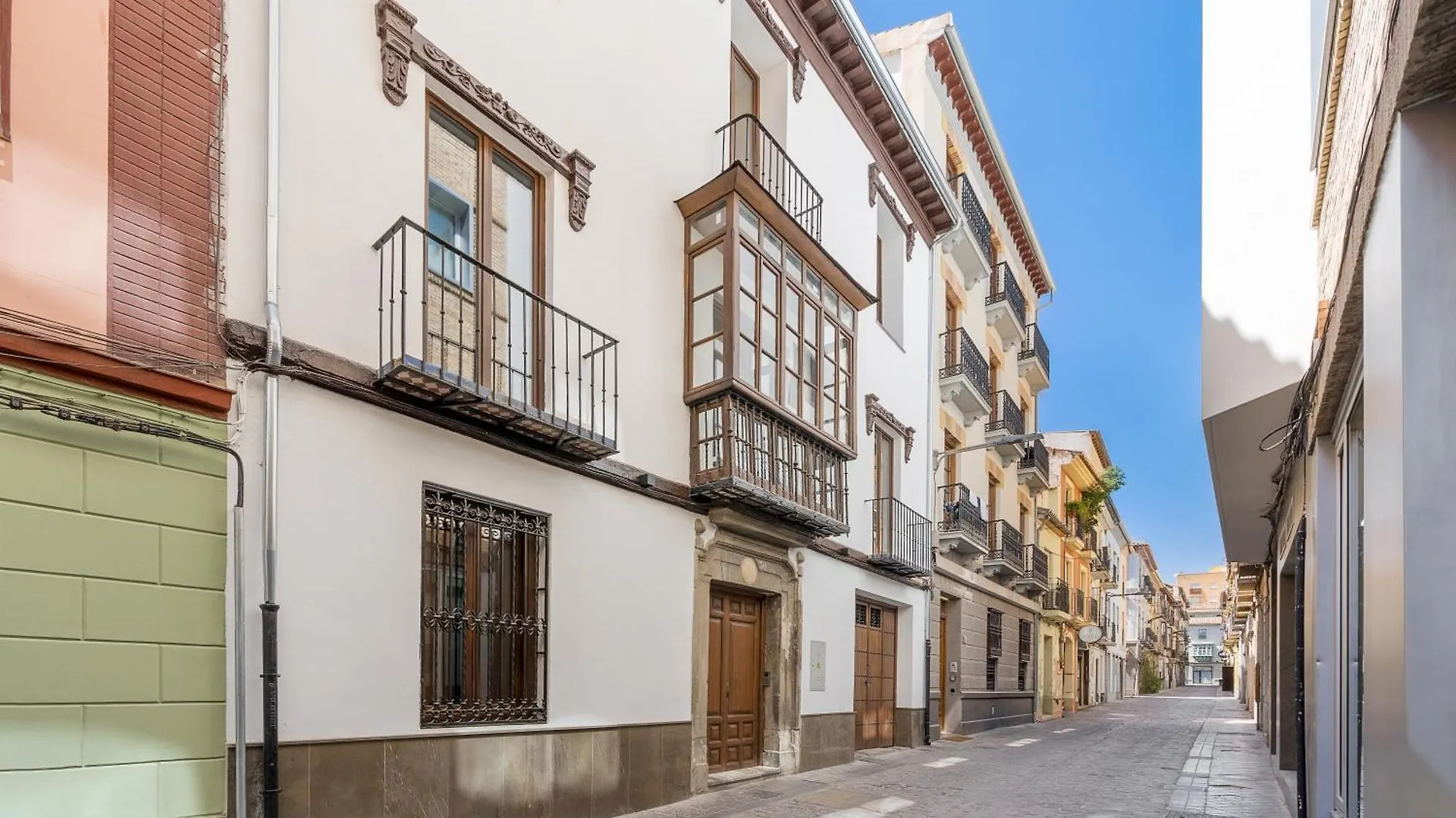 Luxury Suites San Isidro Granada Apartment